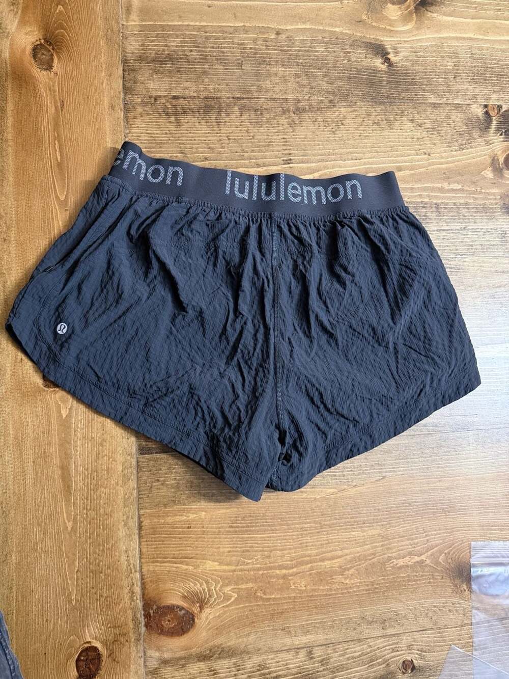NWT Lululemon Logo Waistband High-Rise